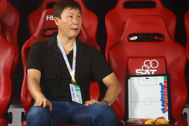 fifa-cap-nhat-bxh-dt-viet-nam-se-duoc-tra-lai-diem-so-khong-lo-tu-malaysia